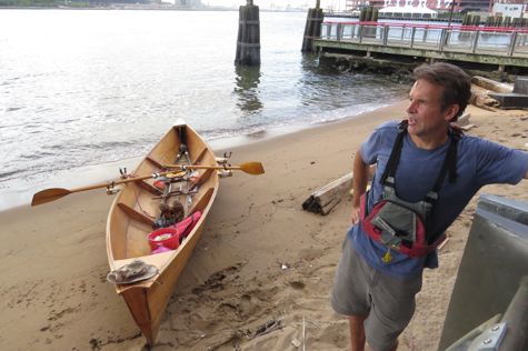 Rob Buchanan with his boat The East River Flyer, on Brooklyn Bridge Beach. Photo: Carl Glassman/Tribeca Trib